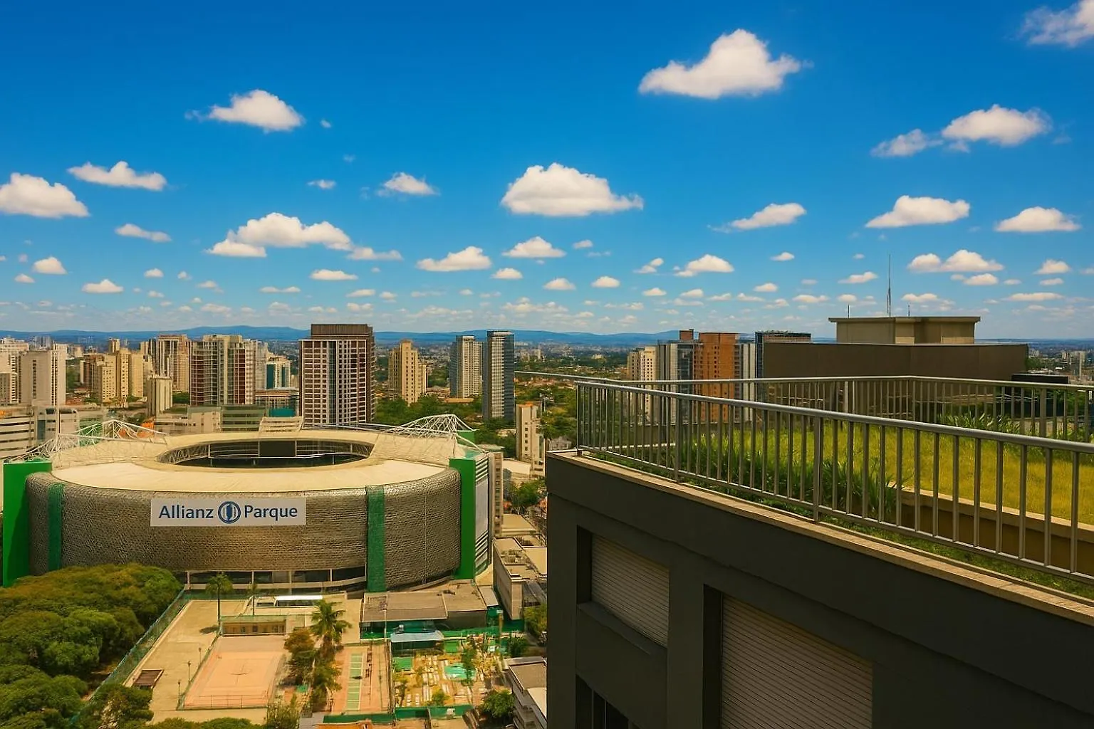 Studio Allianz - Modern Stay With Allianz View & Rooftop Pool São Paulo